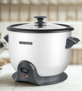 Black + Decker olla arrocera 28 tz cocidas blanca
